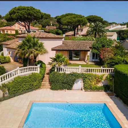 Elegante Avec Piscine A Gassin - Rose Villa