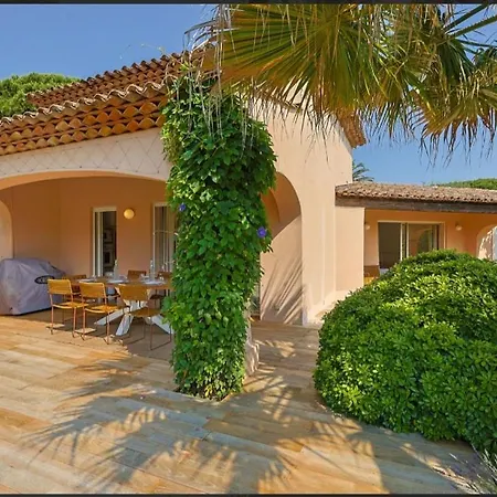 Elegante Avec Piscine A Gassin - Rose Villa Fresnes-au-Mont